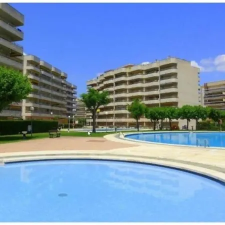 Apartamento En Salou Con 3 Piscinas Junto A Port Aventura Exterior photo